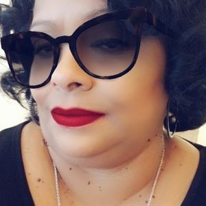 Meet your Posher, Bridgett